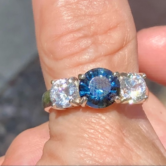 925 CN Design London Blue Topaz Ring 💍 Size 8.75 Stunning - Picture 2 of 9